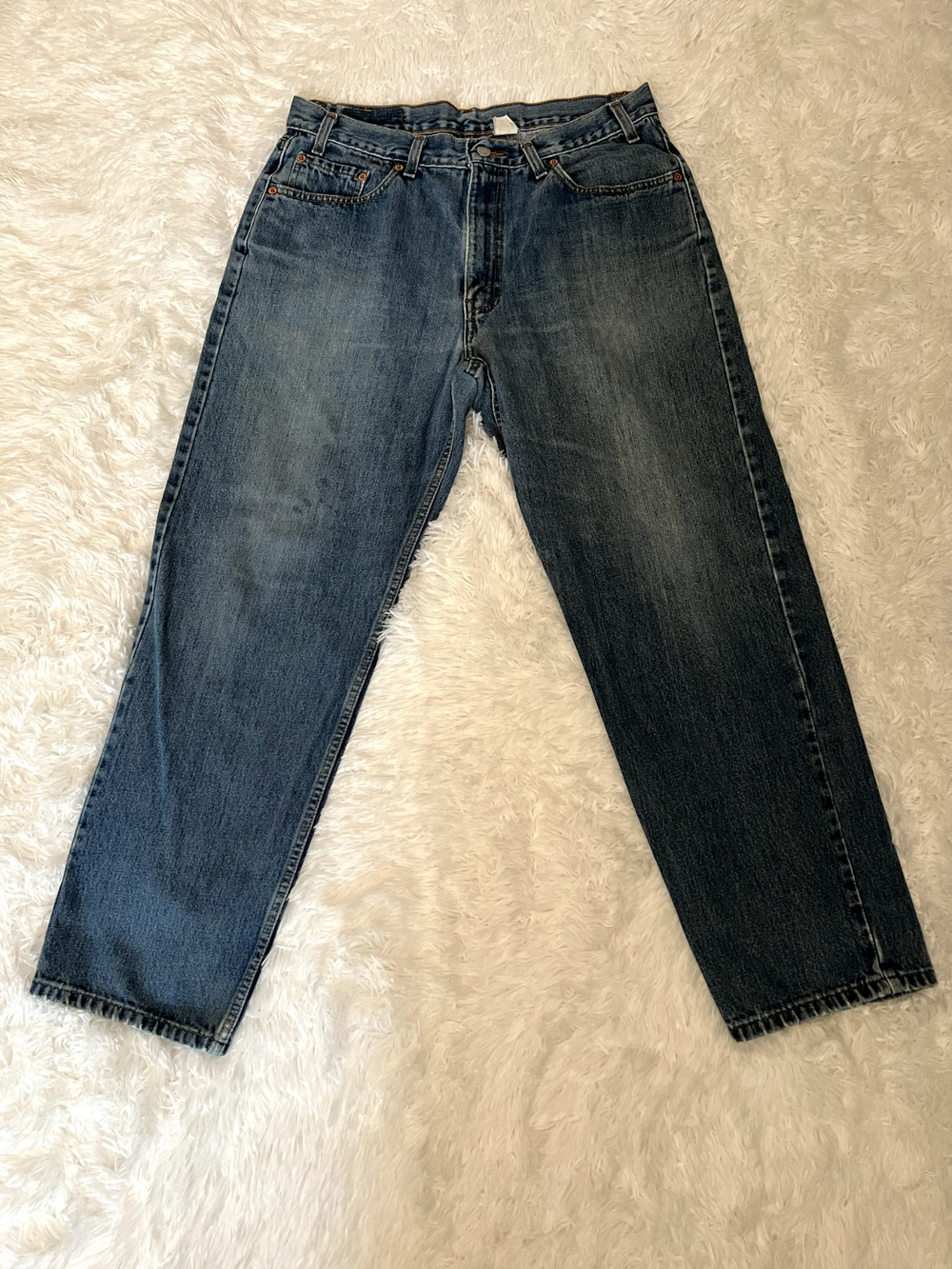 Men’s Red Tab Levis Size 34x30 According To Measurements